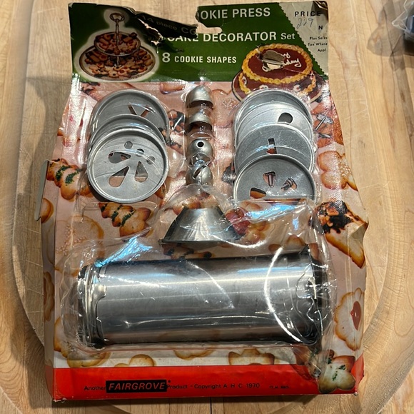 Fairgrove Kitchen Vintage Fairgrove 97 Cookie Press Cake Decorator